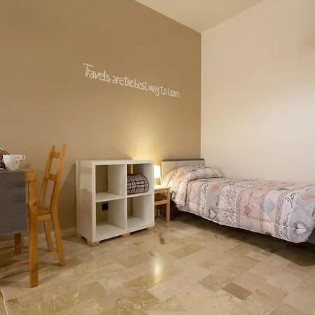 Guest house Pura Vida Barocca 2*