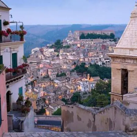 Pura Vida Barocca Guest house Ragusa